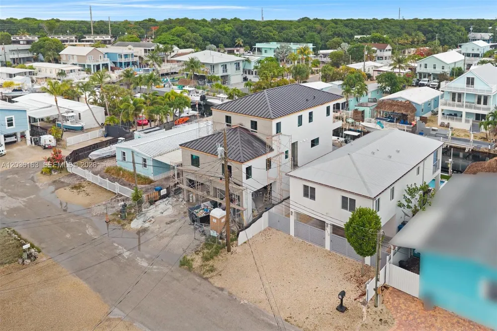 410 Bowie Ln Key Largo, FL 33037