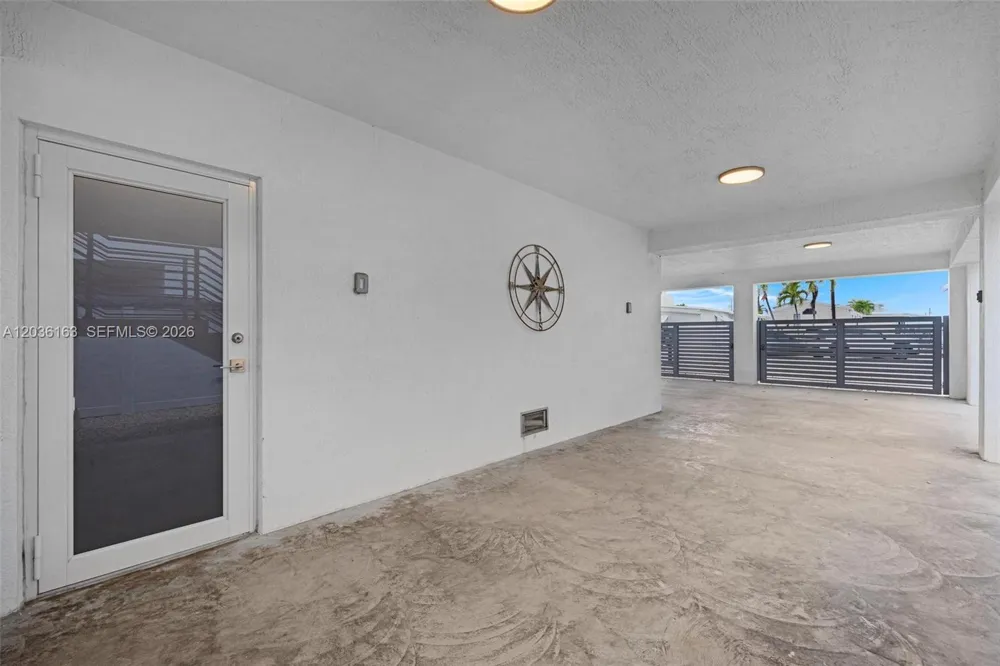 410 Bowie Ln Key Largo, FL 33037