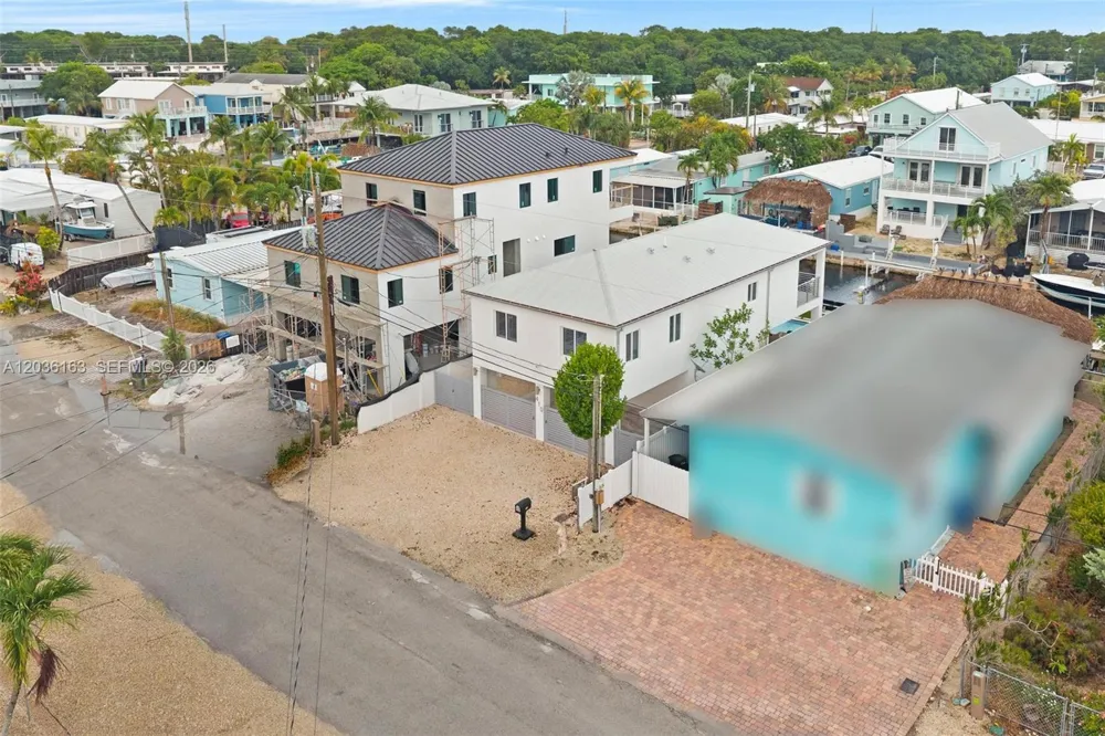 410 Bowie Ln Key Largo, FL 33037