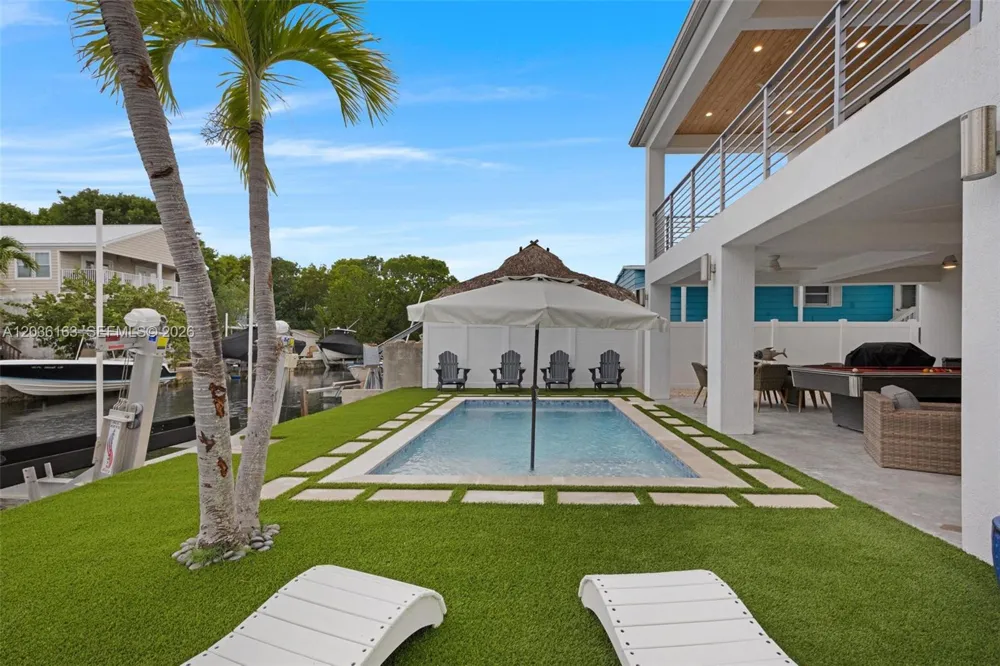 410 Bowie Ln Key Largo, FL 33037