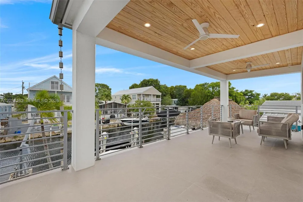 410 Bowie Ln Key Largo, FL 33037