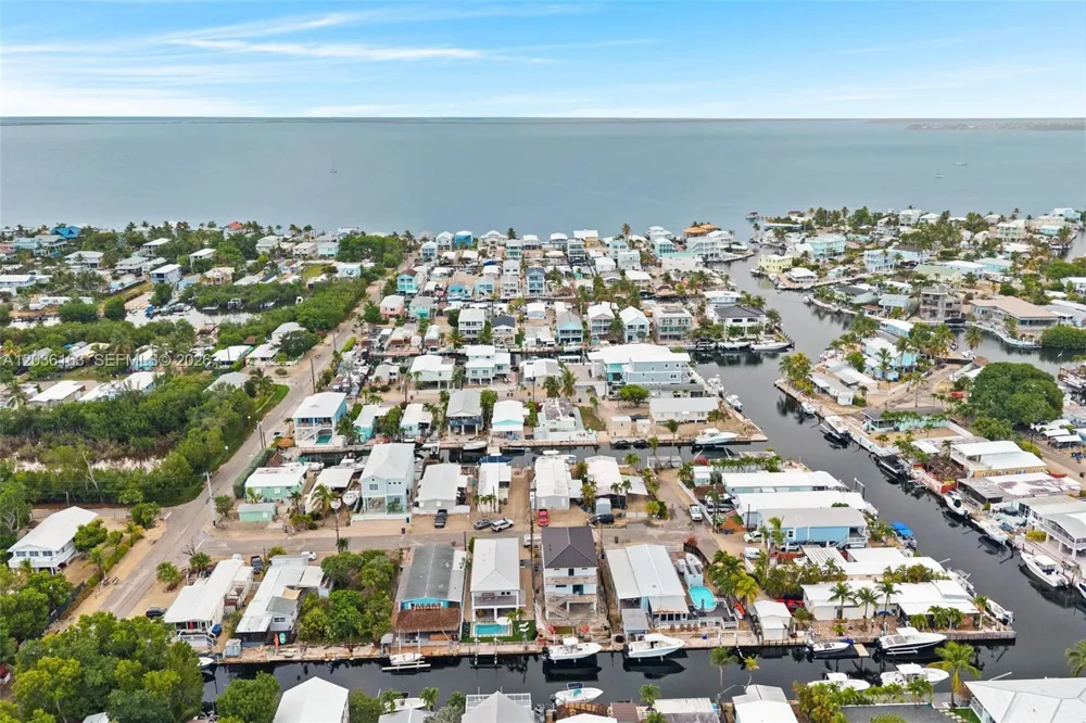 410 Bowie Ln Key Largo, FL 33037