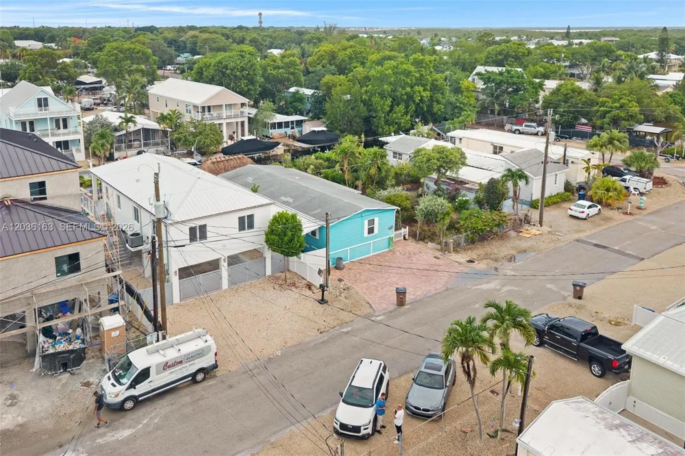 410 Bowie Ln Key Largo, FL 33037
