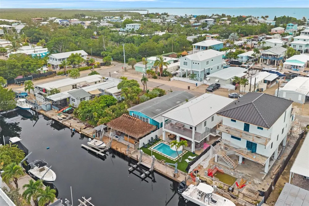 410 Bowie Ln Key Largo, FL 33037
