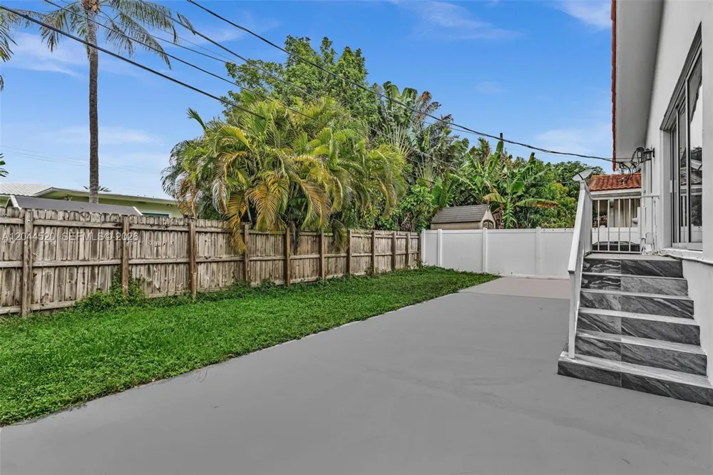 8858 Harding Ave Surfside, FL 33154