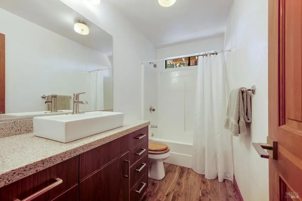38051 Ocean Ridge Drive Gualala, CA 95445