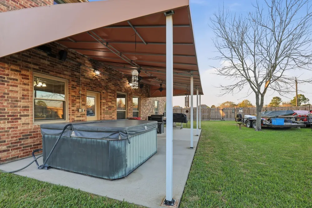 2206 Lisa Lane Deer Park, TX 77536