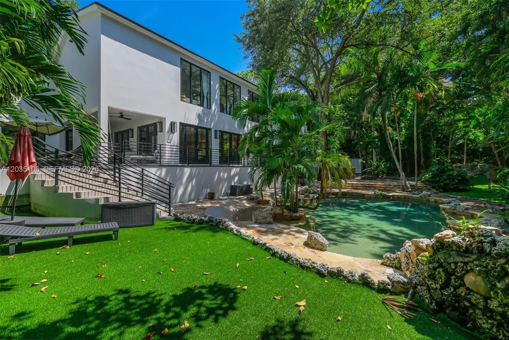 3120 Brickell Ave Miami, FL 33129