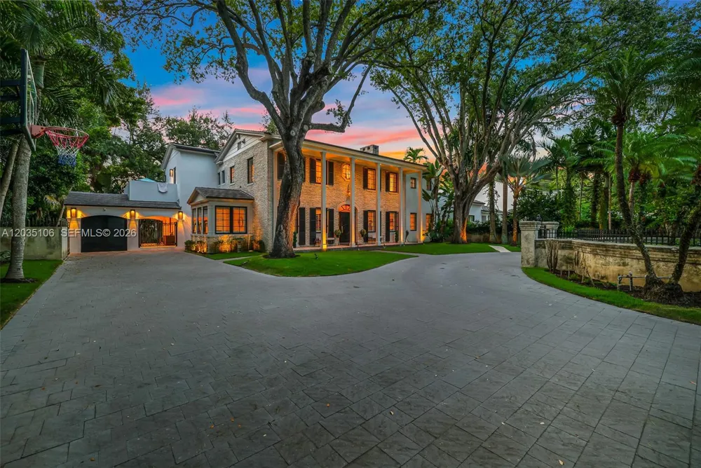 3120 Brickell Ave Miami, FL 33129