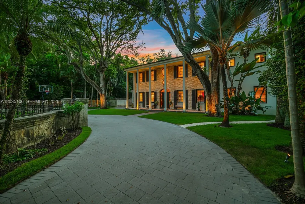 3120 Brickell Ave Miami, FL 33129