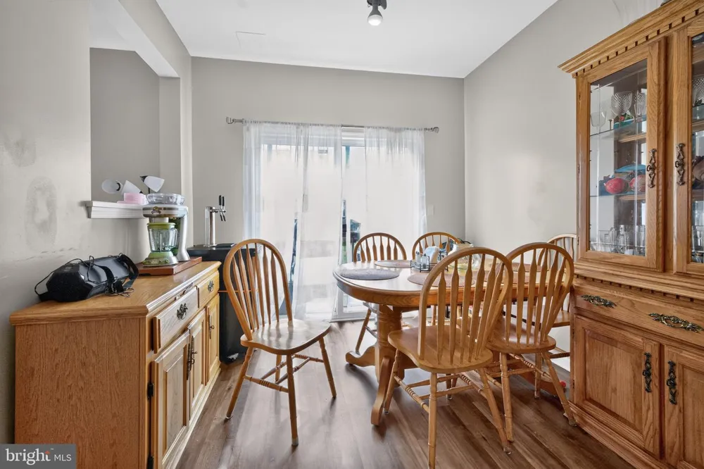 142 WILLOW DRIVE Easton, PA 18045