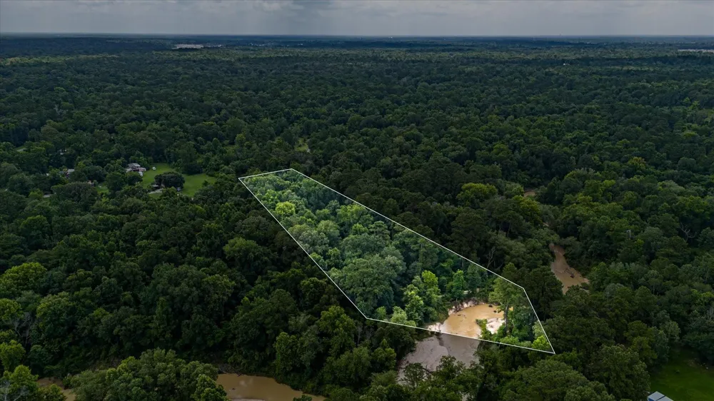 W Magnolia Ln New Caney, TX 77357