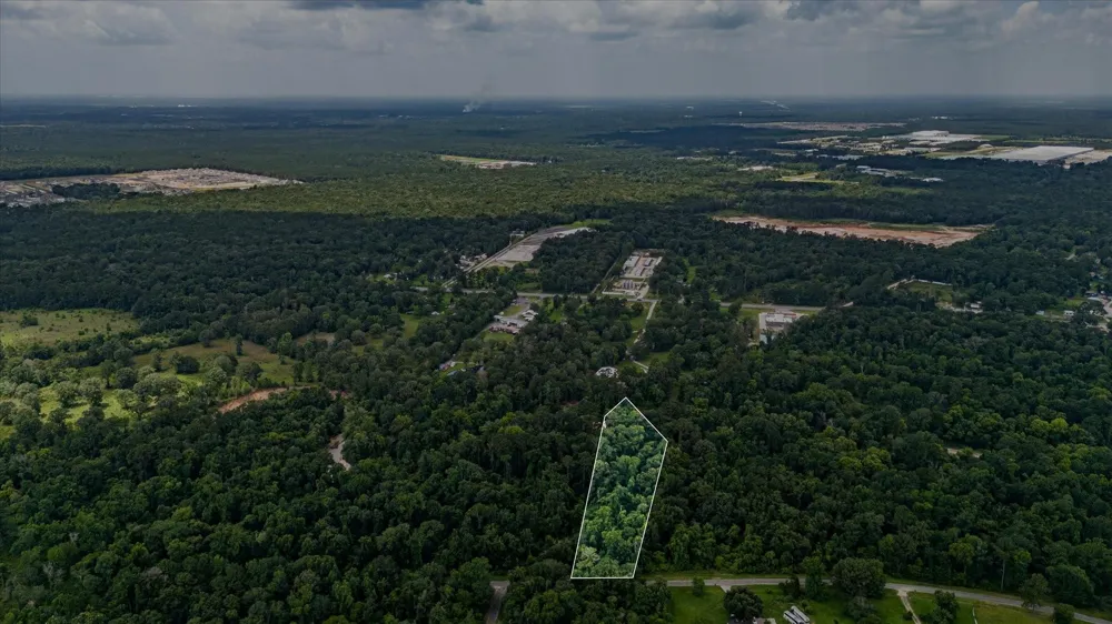 W Magnolia Ln New Caney, TX 77357