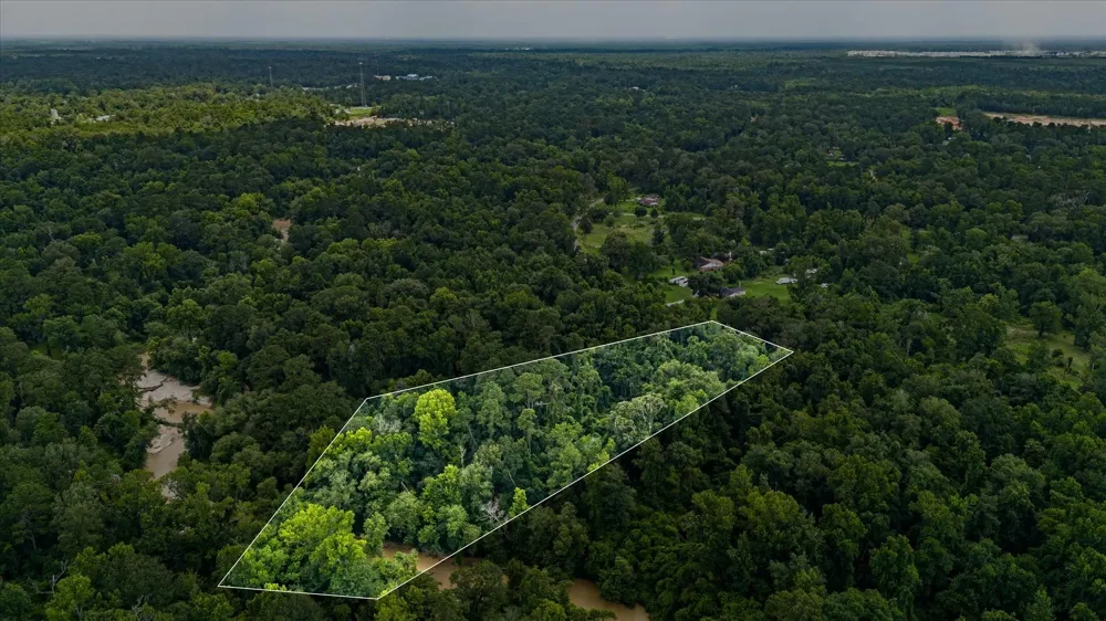 W Magnolia Ln New Caney, TX 77357