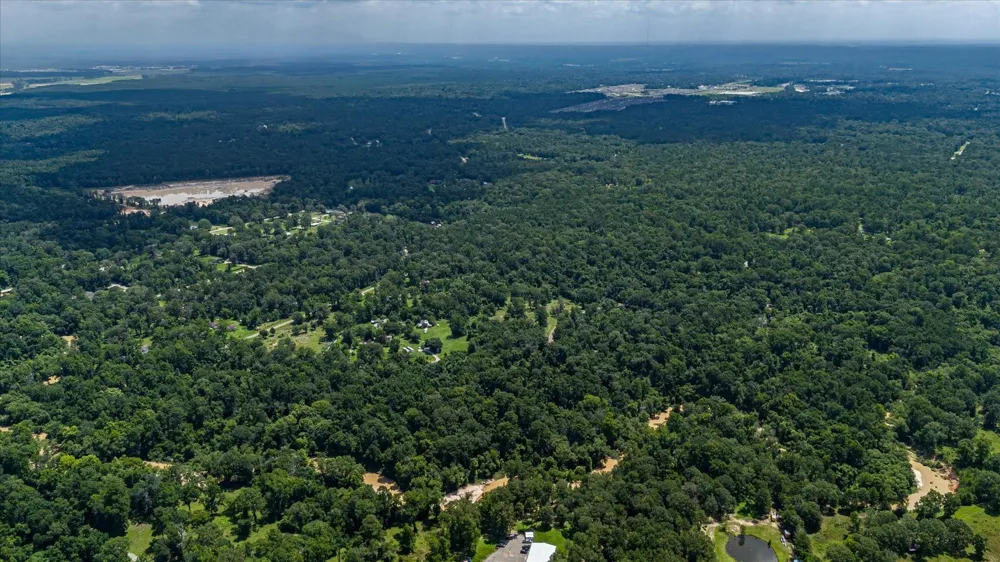 W Magnolia Ln New Caney, TX 77357