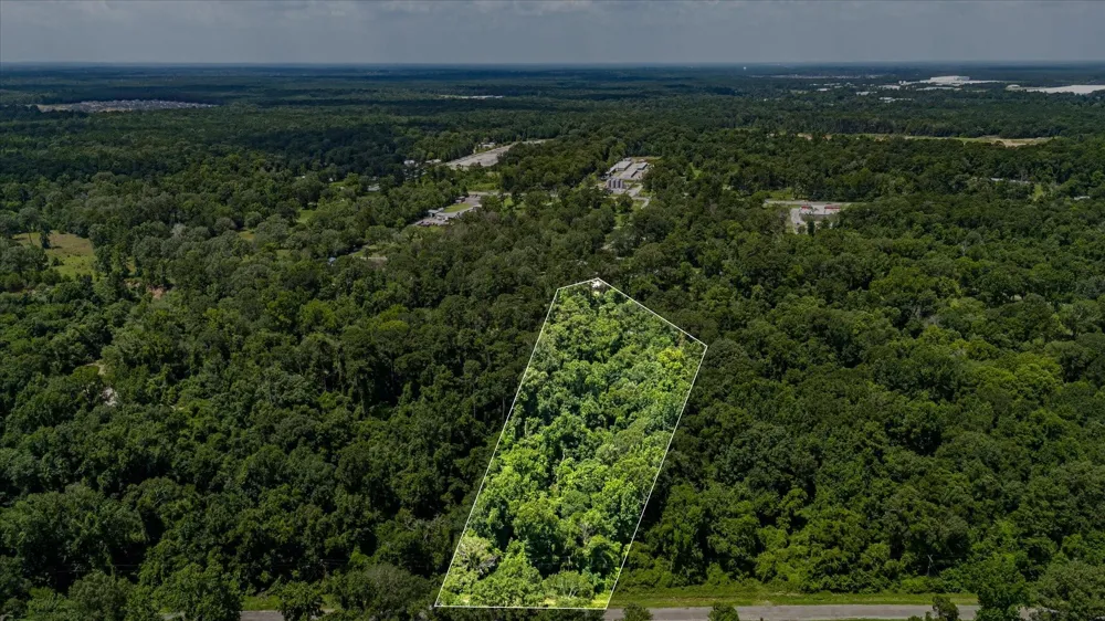 W Magnolia Ln New Caney, TX 77357