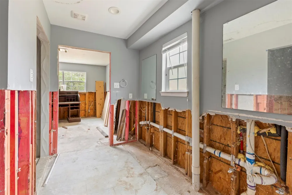 23515 Cardinal Dr Hockley, TX 77447