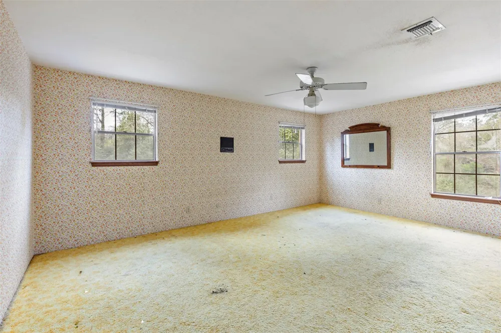 23515 Cardinal Dr Hockley, TX 77447
