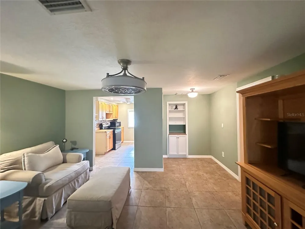 1230 WOODLAWN AVENUE Punta Gorda, FL 33950