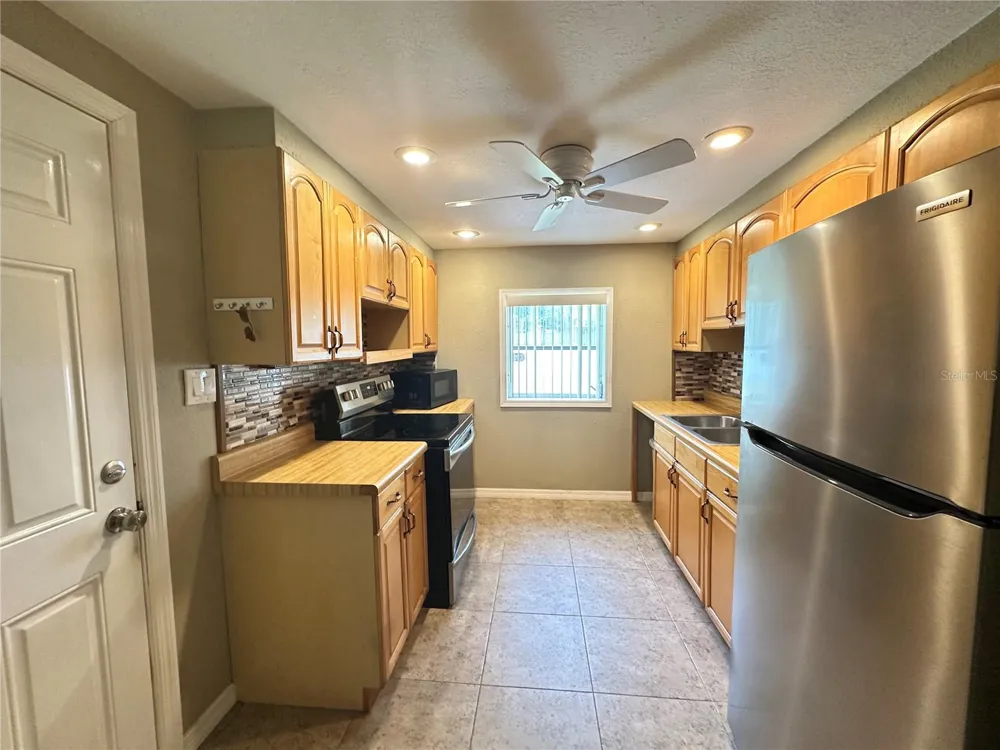 1230 WOODLAWN AVENUE Punta Gorda, FL 33950