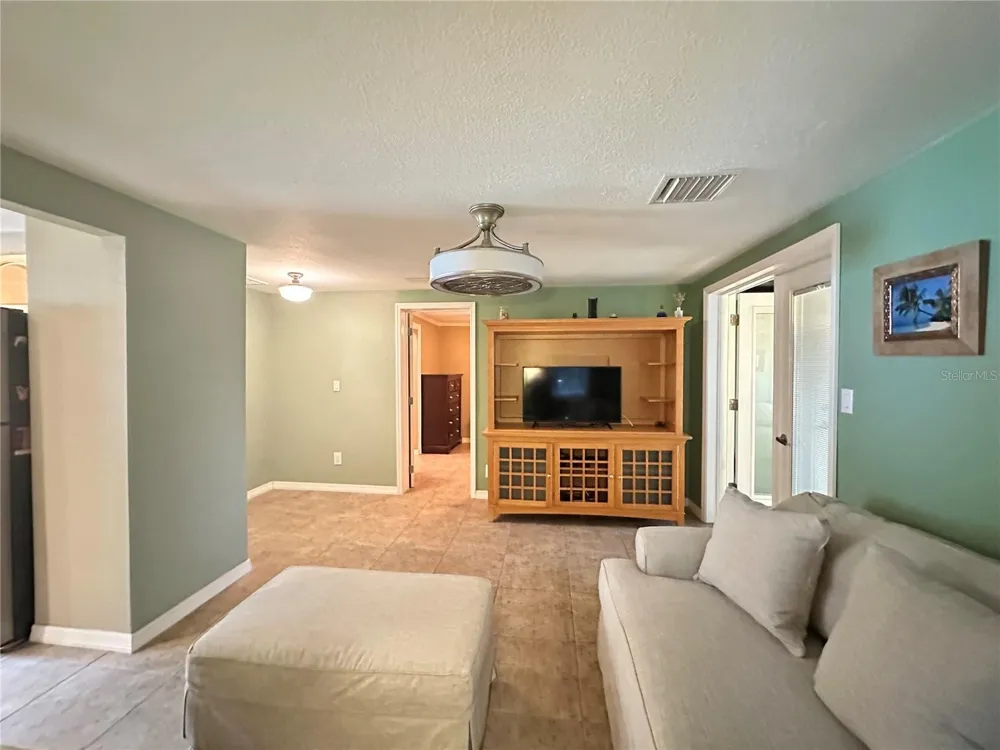 1230 WOODLAWN AVENUE Punta Gorda, FL 33950