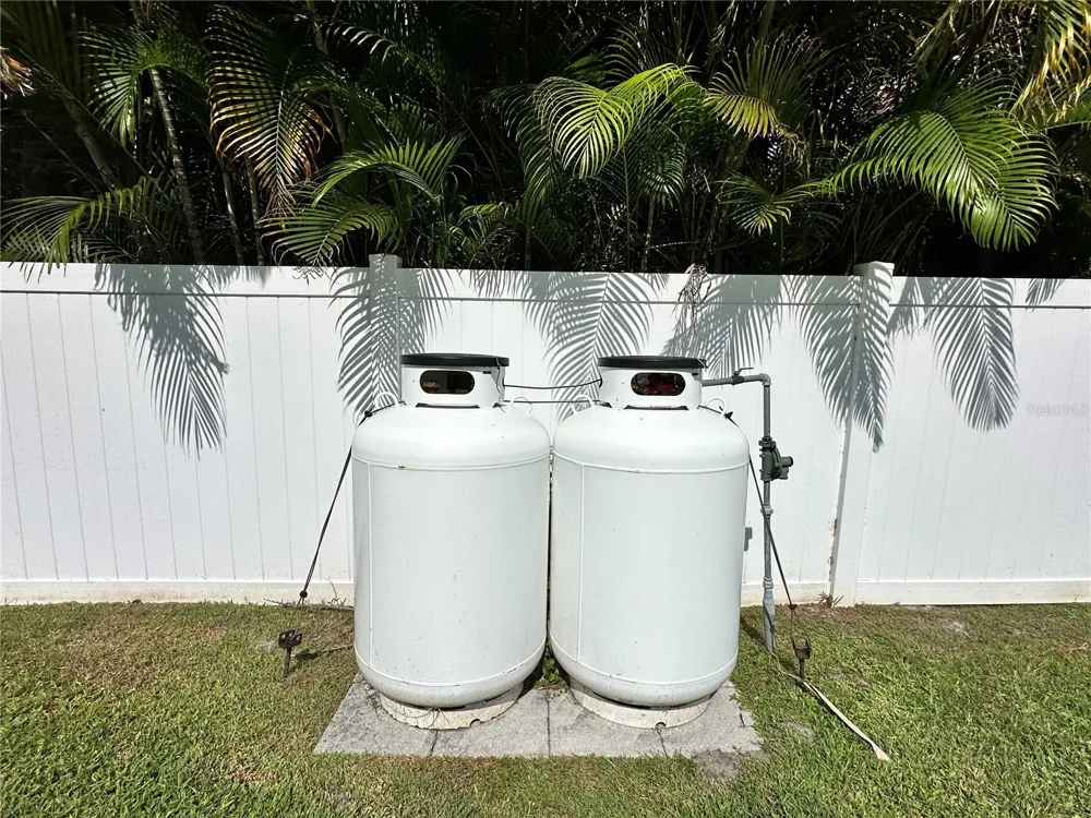 1230 WOODLAWN AVENUE Punta Gorda, FL 33950