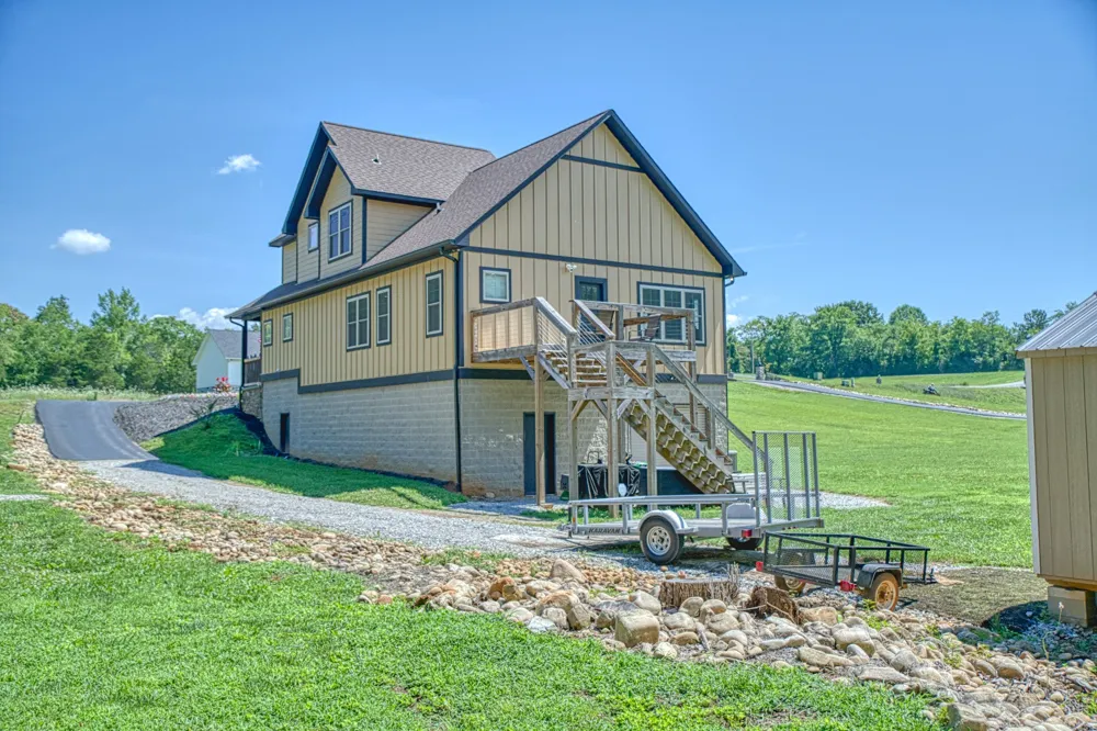 201 Peaceful Ln Sparta, TN 38583