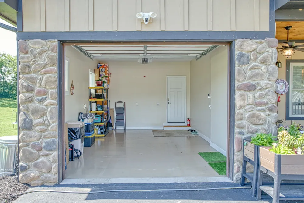 201 Peaceful Ln Sparta, TN 38583