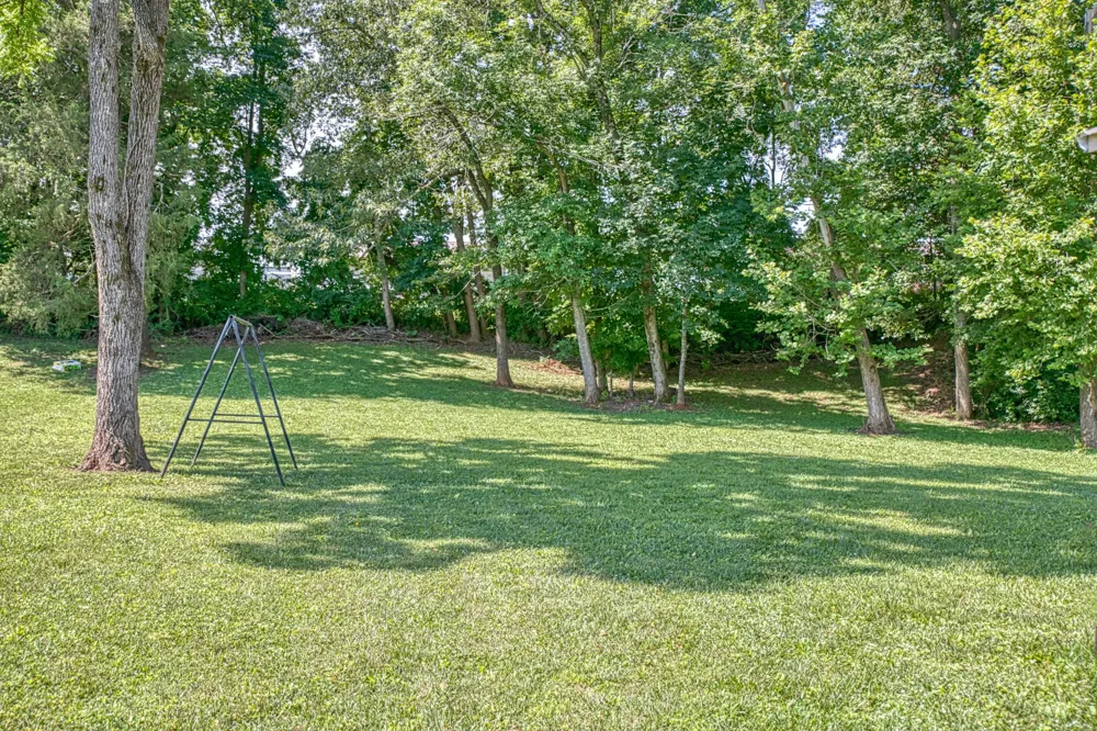 201 Peaceful Ln Sparta, TN 38583