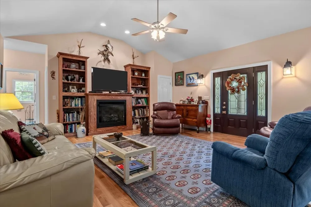 10328 Highway 147 Stewart, TN 37175