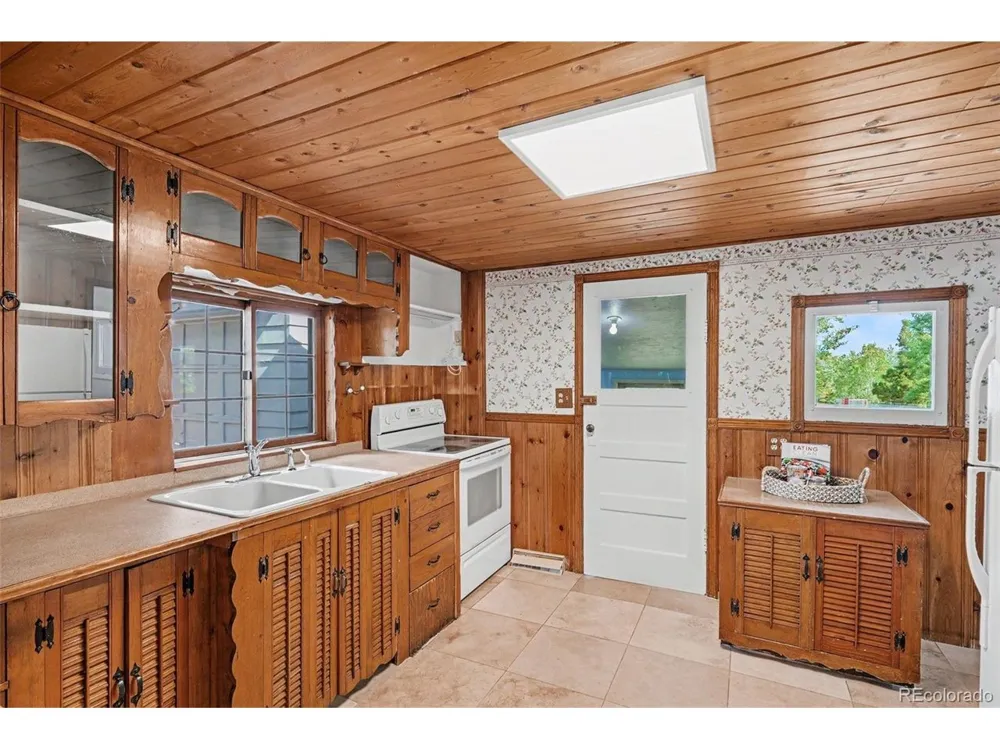 27887 Richmond Hill Road Conifer, CO 80433