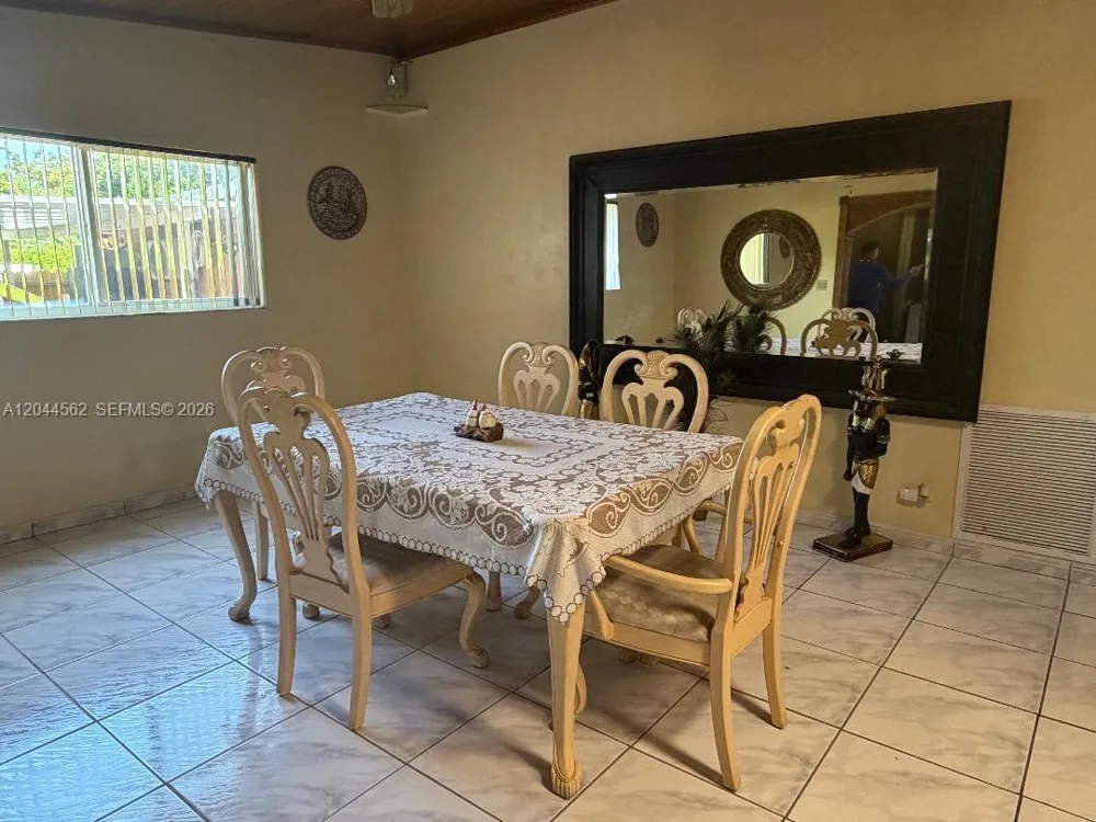 20791 SW 240th St Homestead, FL 33031
