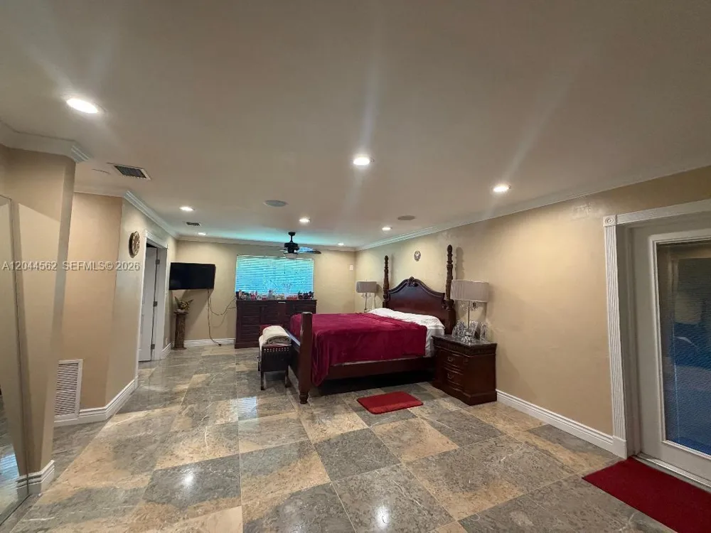 20791 SW 240th St Homestead, FL 33031