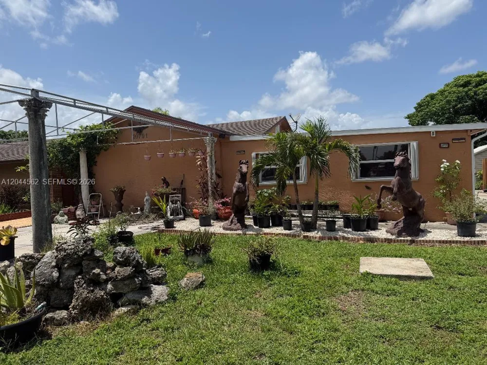 20791 SW 240th St Homestead, FL 33031