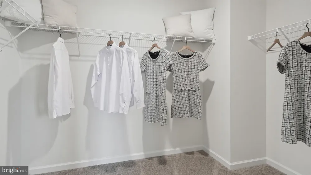 317 MONTEREY DRIVE Egg Harbor Township, NJ 08234
