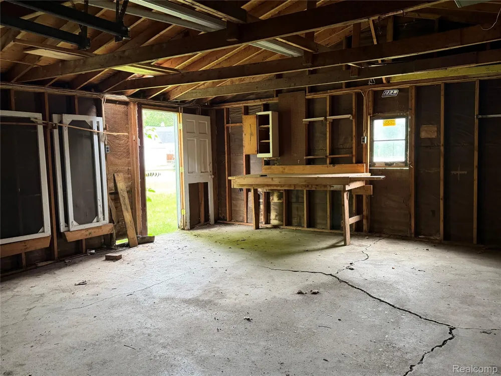 718 River Street Owosso City, MI 48867