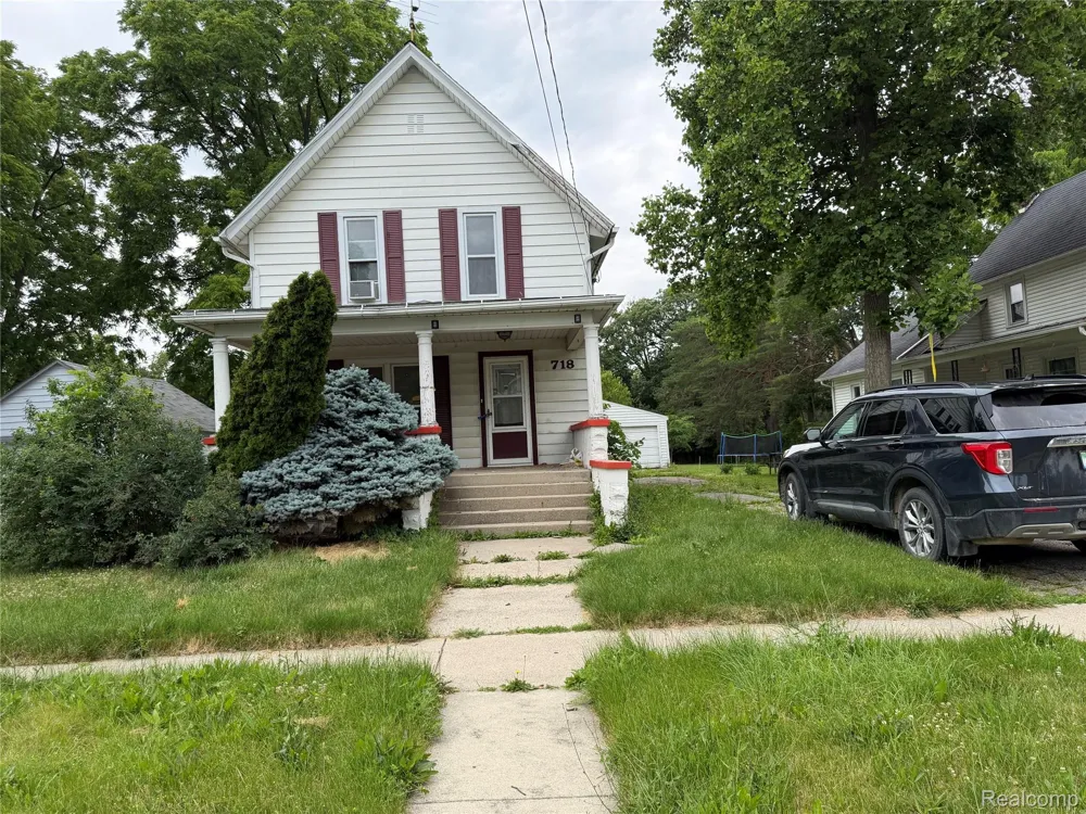 718 River Street Owosso City, MI 48867
