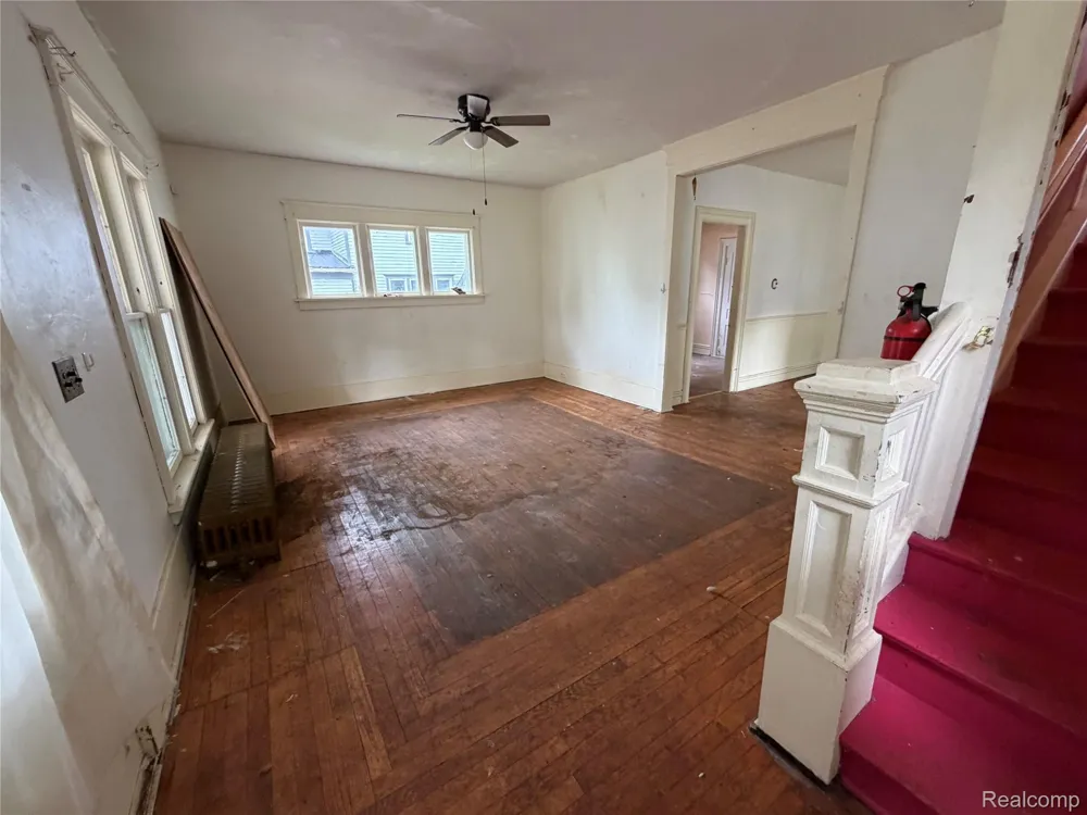 718 River Street Owosso City, MI 48867