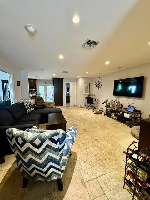 9624 SW 79th Ter Miami, FL 33173