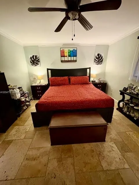 9624 SW 79th Ter Miami, FL 33173