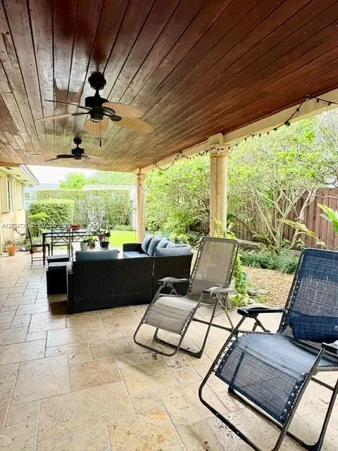 9624 SW 79th Ter Miami, FL 33173