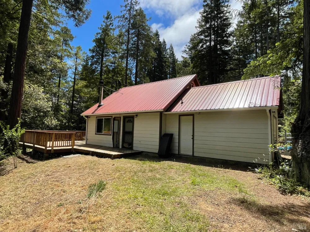 29905 Ten Mile Cut Off Road Gualala, CA 95445