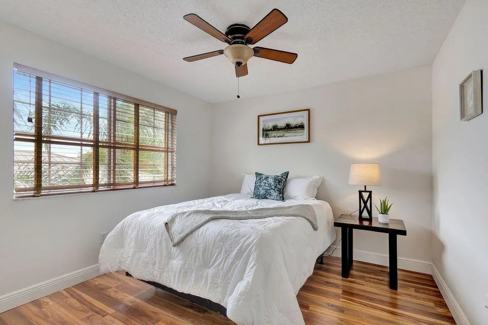 1400 S Crestwood Court S #1407 Royal Palm Beach, FL 33411