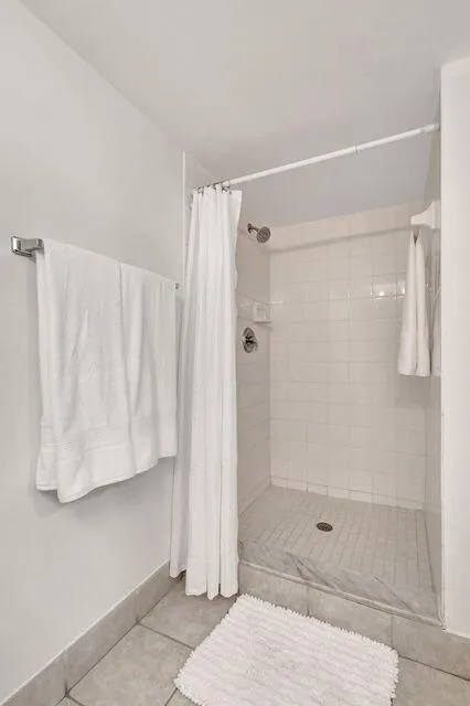 1400 S Crestwood Court S #1407 Royal Palm Beach, FL 33411