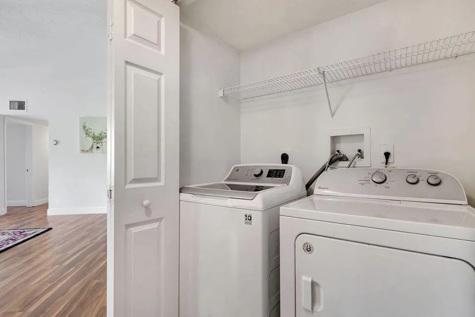 1400 S Crestwood Court S #1407 Royal Palm Beach, FL 33411