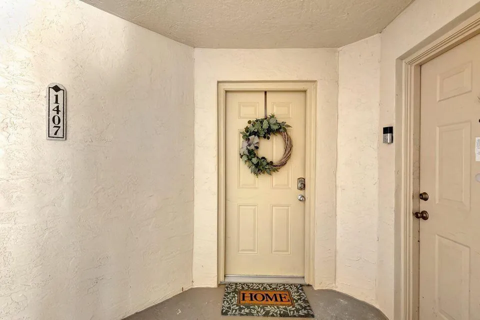 1400 S Crestwood Court S #1407 Royal Palm Beach, FL 33411