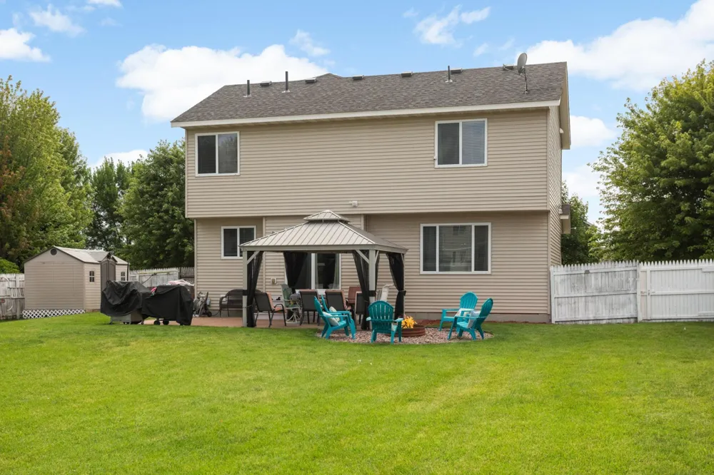 4998 Kama Lane NE Albertville, MN 55301
