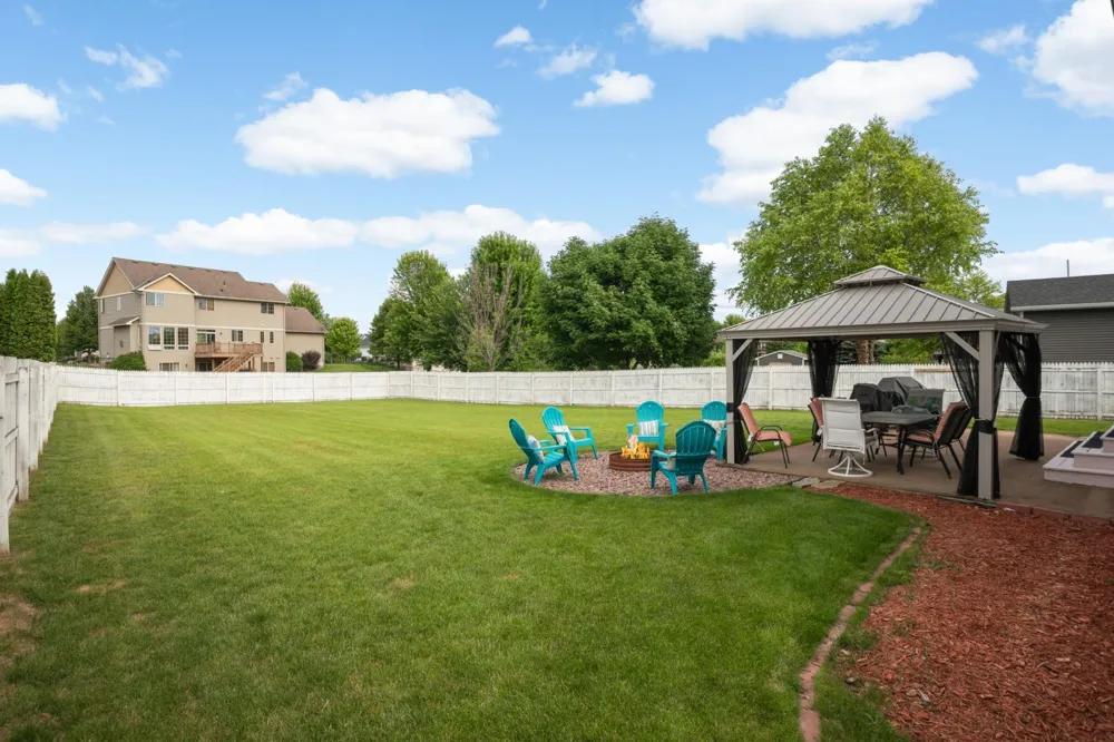 4998 Kama Lane NE Albertville, MN 55301
