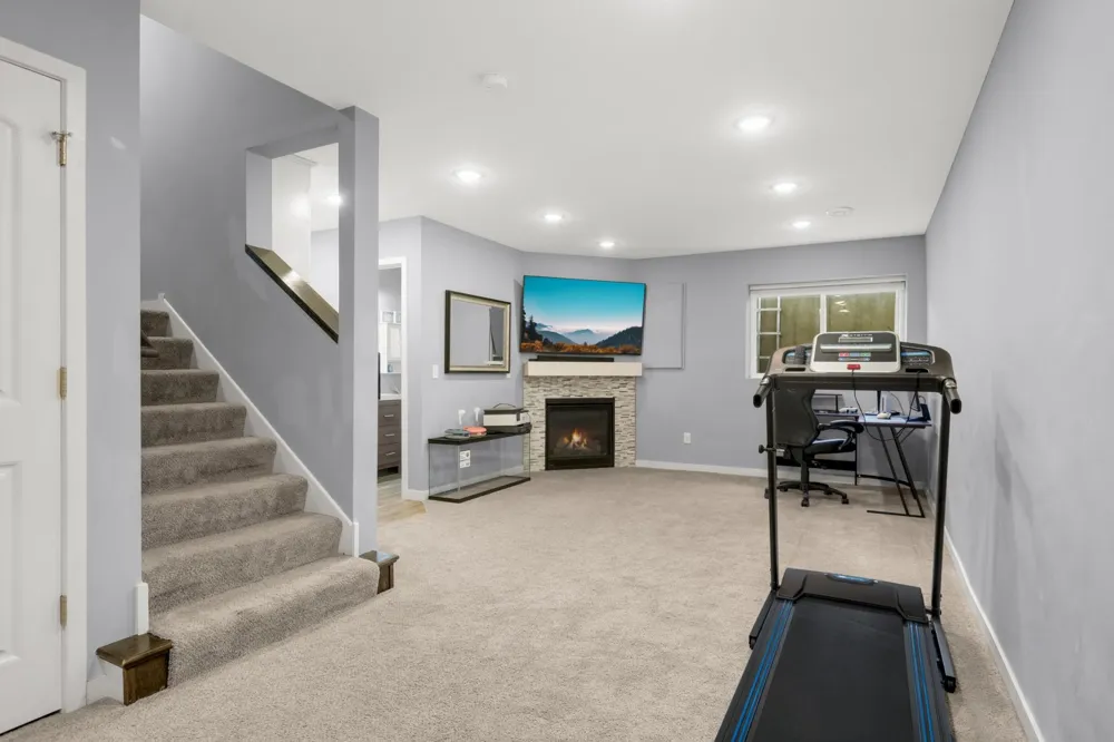 4998 Kama Lane NE Albertville, MN 55301