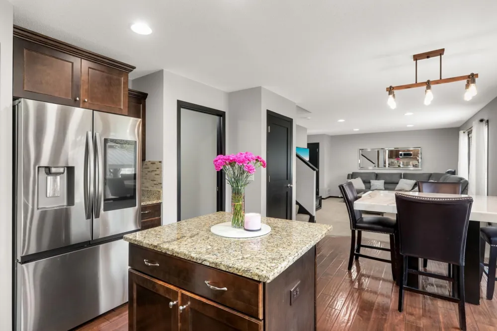 4998 Kama Lane NE Albertville, MN 55301